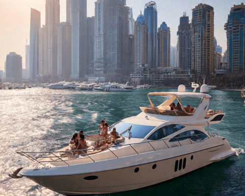 Guest relaxing on the sunbathing area of the Azimut 62 flybridge Guest relaxing on the sunbathing area of the Azimut 62 flybridge